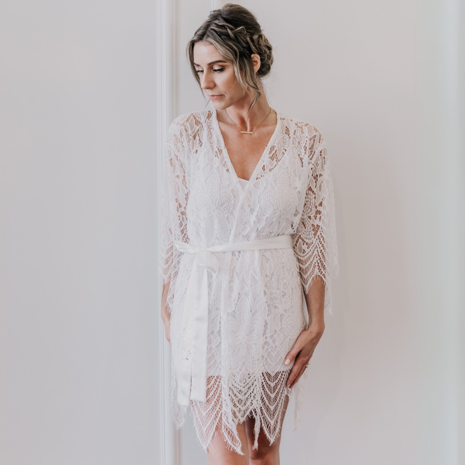 Lace bride robe knee length wedding day robe, Canada bridal accessories 